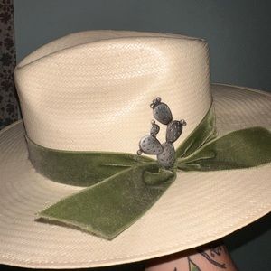 charlie 1 horse “hard to handle hat”